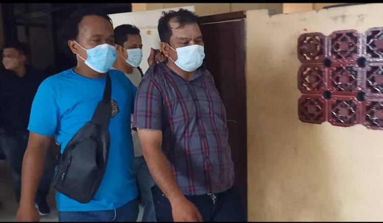 Palak Pedagang, Ketua Ormas Diciduk Polisi di Jalan Rakyat Medan