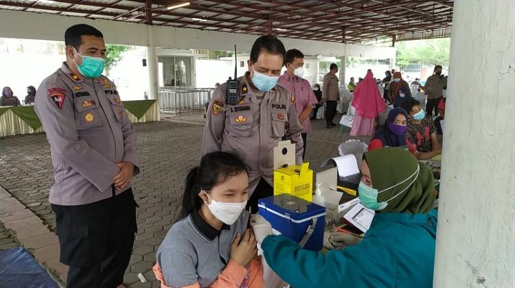 Vaksinasi Polri di PRSU, Plt Kabag Sumda Polrestabes Medan: Berikan Tempat yang Nyaman Bagi Petugas dan Masyarakat