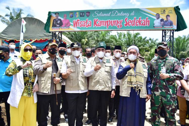 Resmikan Pembangunan Kampung Sedekah KSJ di Batubara, Edy Rahmayadi Harapkan Masyarakat Sejahtera