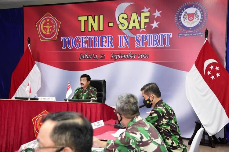 Panglima TNI Laksanakan Virtual Informal Meeting Bersama Pangab Singapura Jenderal Melvyn Ong