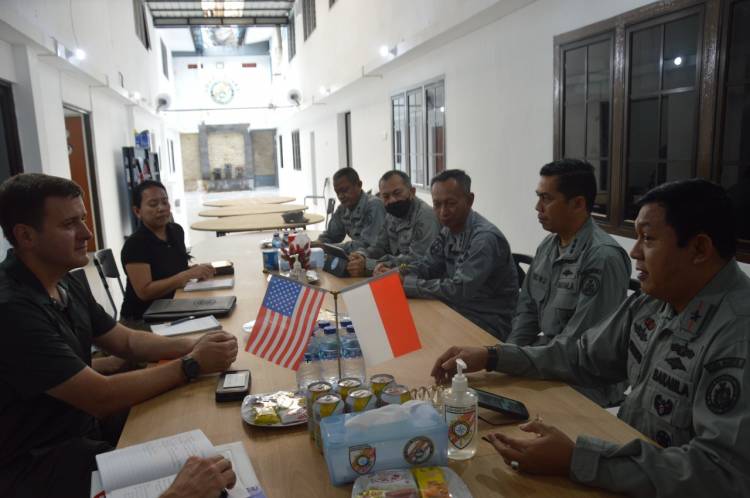 Bakamla RI-USCG Bahas Pengembangan Pusat Pelatihan Maritim di Batam