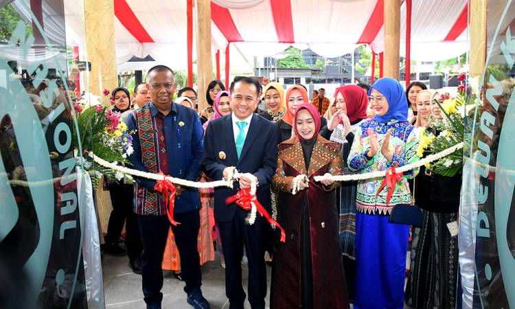 Luncurkan Galeri Kreasi di Medan, Pj Gubernur Bakal Pusatkan Aktivitas Pengrajin Sumut