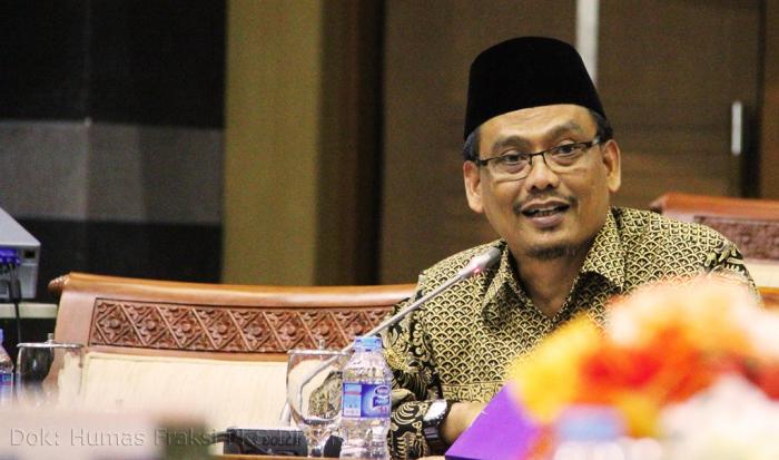 DPR: Masih Banyak Persoalan Guru yang Belum Tuntas Diselesaikan