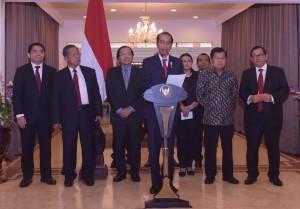 Presiden Jokowi Sampaikan Duka Cita atas Berpulangnya Raja Bhumibol Adulyadej