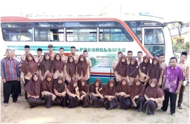 30 Siswa MAN Sipirok Ikuti OSiGaMes USU 2016