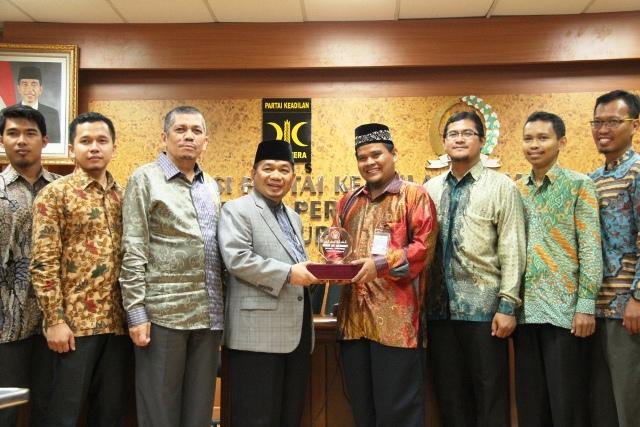 Fraksi PKS DPR RI Terima Kunjungan dari Ma'had An-Nuaimy