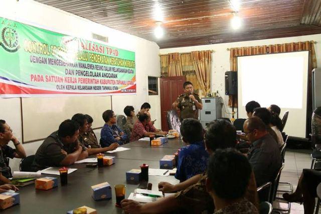 Kajari Tarutung Sosialisasi Manajemen Resiko Pengelolaan Anggaran