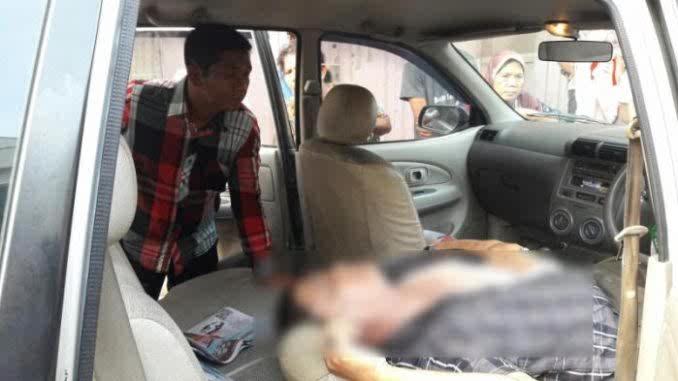 Sekuriti MMTC Temukan Mayat di Dalam Mobil Xenia Silver