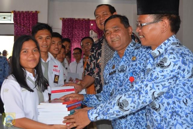 Program Bimbel Gratis Bagi Siswa SMA se-Kabupaten Pakpak Bharat