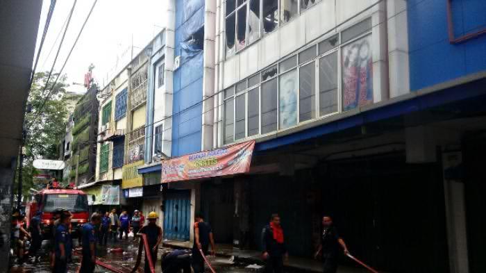 Polisi Diminta Usut Kebakaran Toko Ria Busana