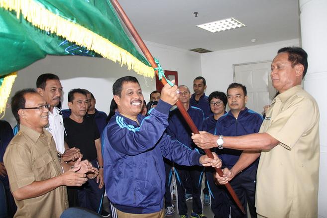 Plt Sekda Pemprov Sumut Lepas Kontingen Korpri ke Pornas Korpri XVI
