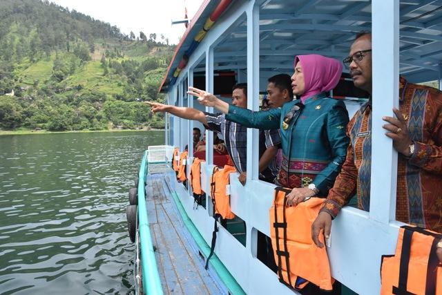 Penataan KJA di Danau Toba, Wagub Ingatkan Tenggat Pengurangan Jumlah dan Produksi