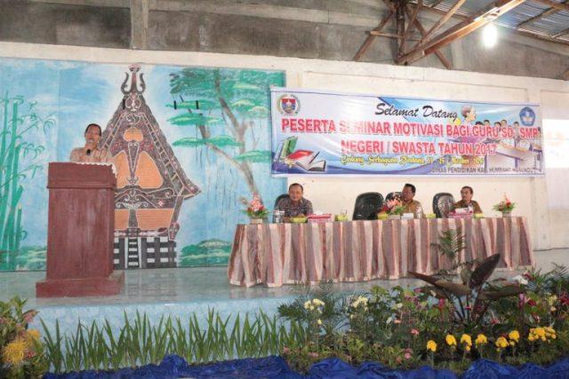 Dinas Pendidikan Humbahas Gelar Seminar Motivasi Bagi Guru SD/SMP di Doloksanggul