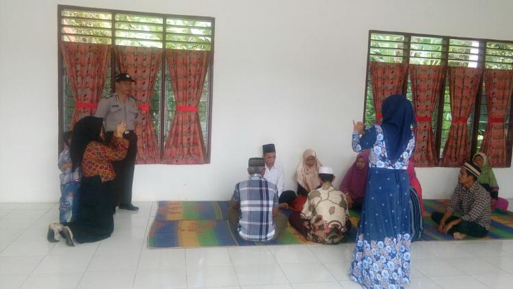 Pertama Kalinya, Polsekta Tanah Jawa Gelar Akad Nikah Tahanan