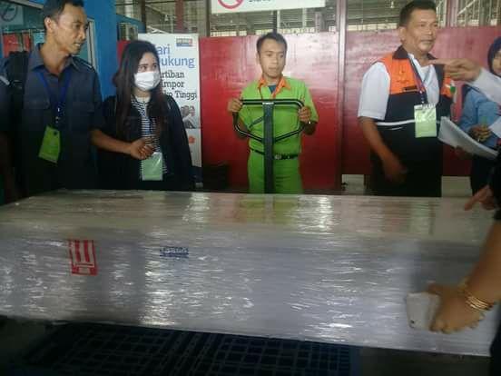 Pemulangan Jenazah TKW Korban Kecelakaan di Malaysia Diwarnai Isak Tangis di Bandara Kualanamu