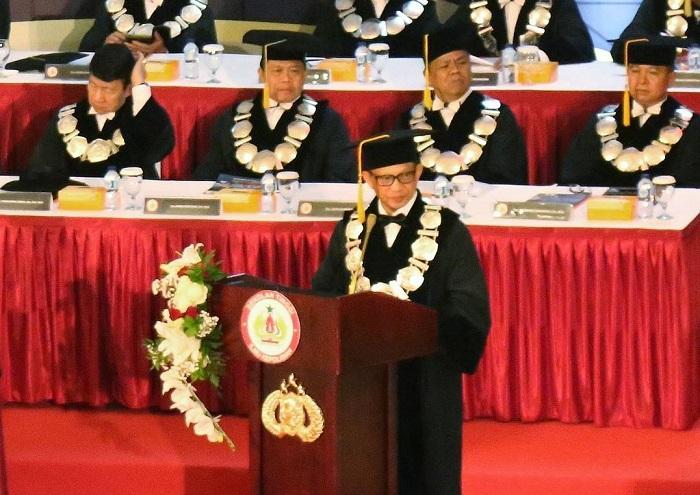 Kapolri Jenderal Tito Karnavian Dikukuhkan Sebagai Guru Besar STIK-PTIK