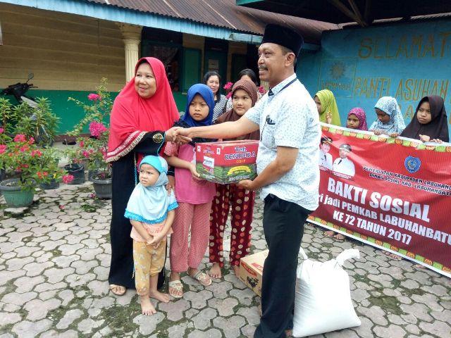 Peringati Hari Jadi, OPD Pemkab Labuhanbatu Laksanakan Bakti Sosial ke Panti Asuhan