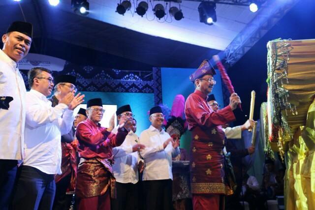 Dekranasda Kota Medan Ikuti Festival Ekonomi Syariah Regional Sumatera