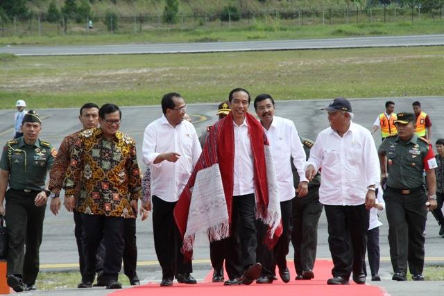 Presiden Jokowi Optimis Akhir Oktober Bandara Silangit Go Internasional