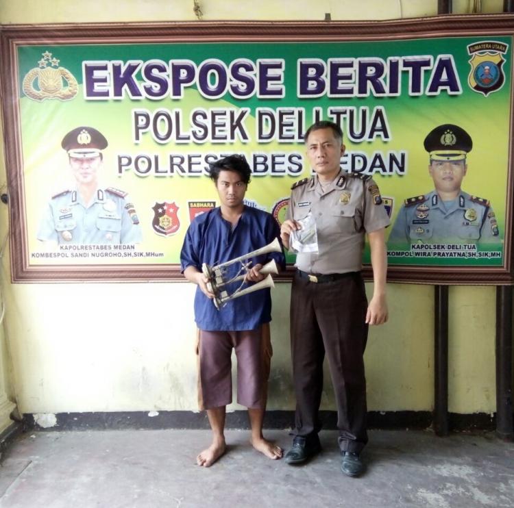 Diminta Perbaiki Kabel Mobil, Pria Ini Malah Curi Klakson