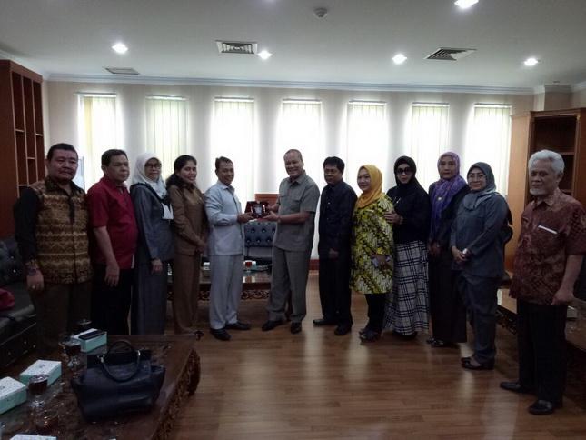 DPRD Depok Belajar Penataan PKL ke Medan