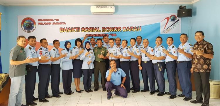 Kharisma 98 Laksanakan Bakti Sosial Donor Darah