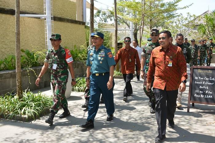 Pangkogasgabpam VVIP IMF WB 2018 Tinjau Latihan Terpadu