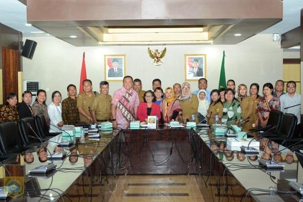 Di Hadapan Tim Verifikator Pusat, Bupati Pakpak Bharat Presentasikan Pengarusutamaan Gender