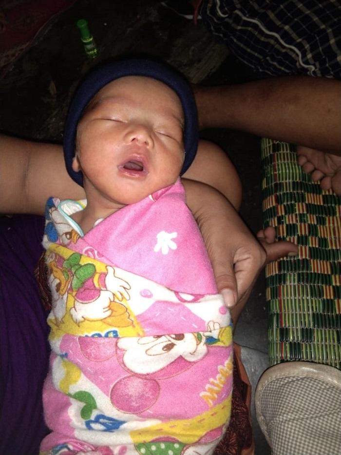 Pendeta Sirait Kaget, Bayi Laki-Laki Dibuang di Teras Rumahnya di Jalan Karya, Medan Polonia