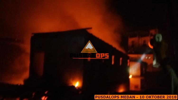 22 Unit Rumah di Mangkubumi Terbakar
