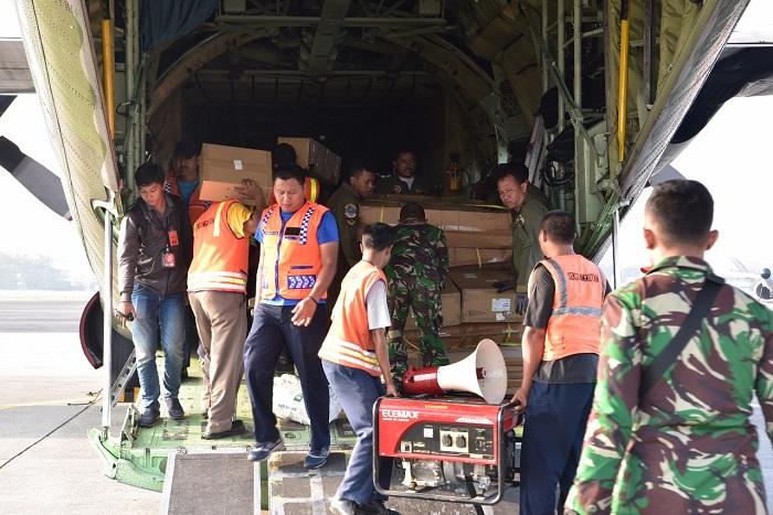 Empat Pesawat TNI AU Angkut Personel dan Bantuan ke Palu