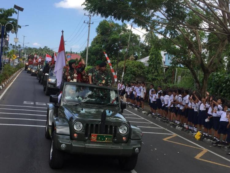 Flag Relay Merah Putih HUT ke-73 TNI di Balikpapan dan Manado