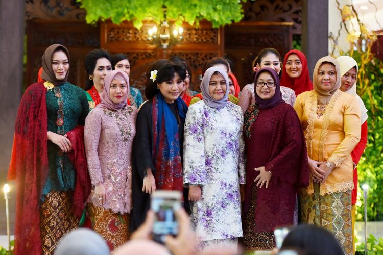 Pasar Tiban Resmi Dibuka, Anne Avantie Ucapkan Terima Kasih atas Dukungan Pemprov Sumut