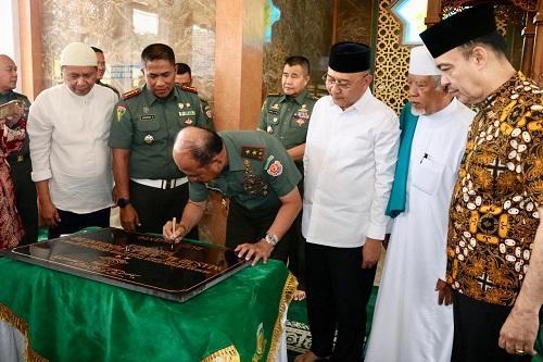 Walikota Medan Hadiri Peresmian Masjid Al Ikhlas Pomdam I BB