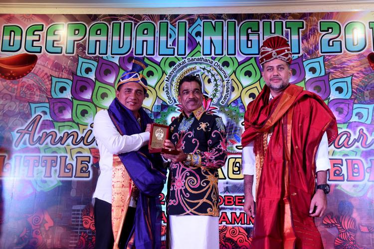 Hadiri Deepavali Night 5121 Kaliyuga, Edy Rahmayadi Ajak Warga Etnis India Bantu Pemerintah