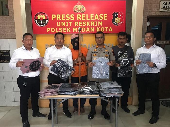 Polsek Medan Kota Tangkap Maling Pakaian di Kios Pusat Pasar