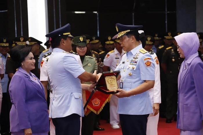 Panglima TNI Pimpin Sertijab Dansesko dan Aspers Panglima TNI