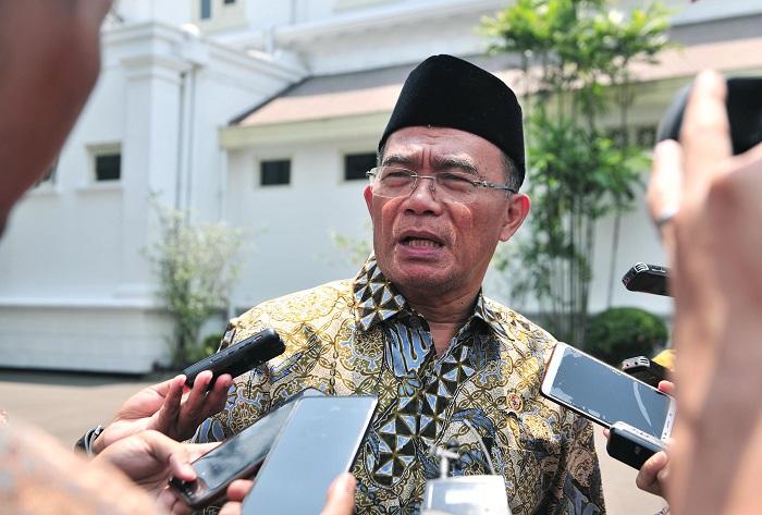 Jadi Menko PMK, Muhadjir Effendy: Usahakan Jatah Guru Honorer di Penerimaan PNS/PPPK