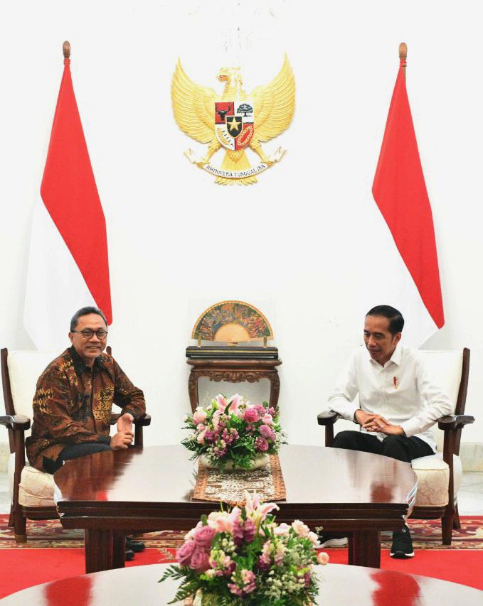 Bertemu di Istana Merdeka, Presiden Jokowi Tanya Amandemen UUD 1945 ke Zulkifli Hasan