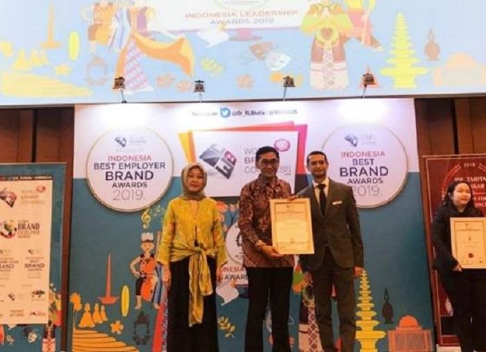 FiberStar Terima Anugerah Indonesia Best Employer Brand Awards 2019
