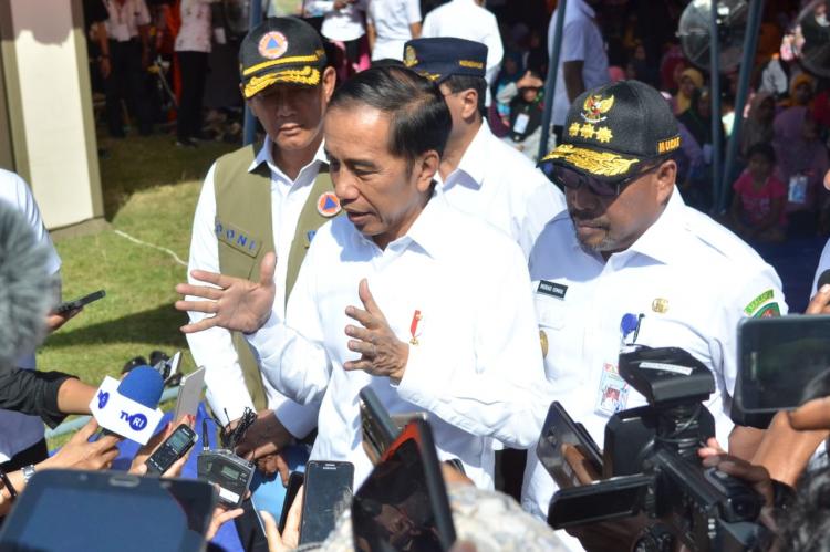 Tiru NTB, Presiden Jokowi Ingin Pembangunan Rumah Korban Gempa Maluku Segera Dilakukan 