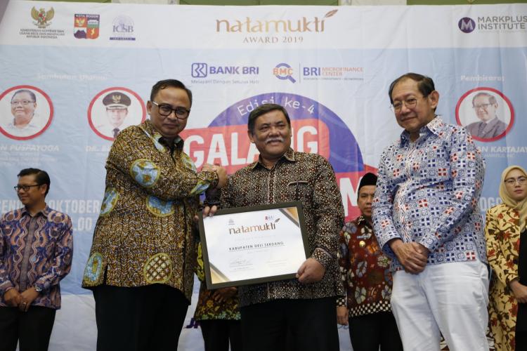 Untuk Kedua Kalinya Deli Serdang Terima Penghargaan Natamukti