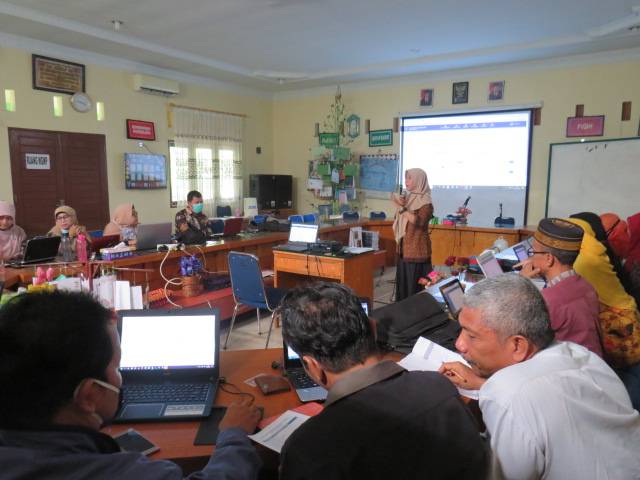 MTs Negeri 2 Medan Gelar Pelatihan CBT e-learning, Tingkatkan Keterampilan Guru Mengajar Daring