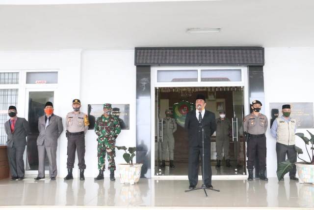 Atasi Penyebaran Covid-19, Bupati Tapsel Lepas Tim Penegakan Disiplin dan Prokes