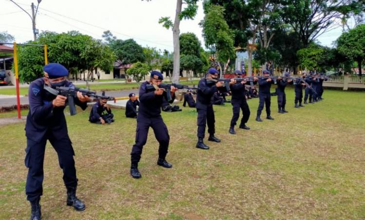 Batalyon C Brimob Sumut Gelar Latihan Anti Teror dan Penjinakan Bom