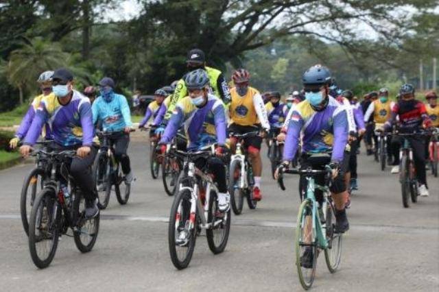 Jaga Imunitas saat Pandemi, Arief Sudarto Gowes Bersama Jajaran OPD Pemko Medan