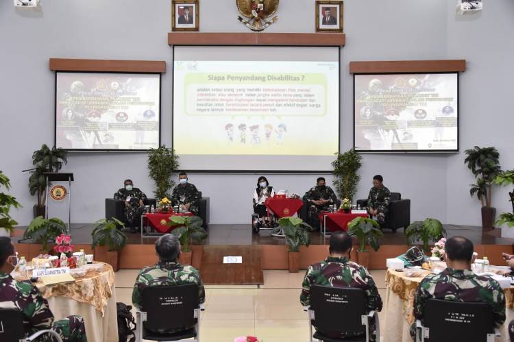 Kapusjianstra TNI Buka FGD Pemperdayaan Prajurit TNI Yang Disabel