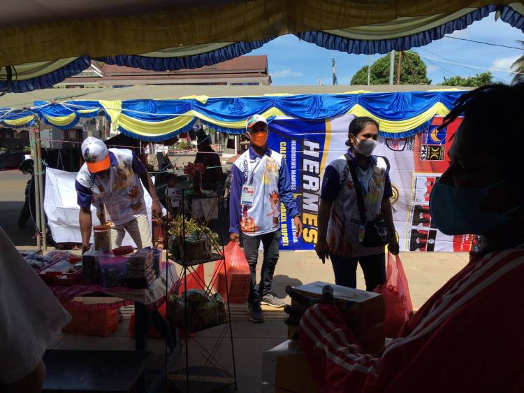  Prokes Saat UMKM Pamerkan Produk Masyarakat Merauke di Tengah Penyelenggaraan PON XX Papua
