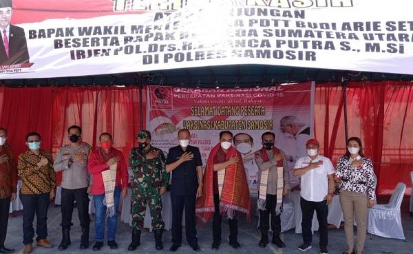 Minta Bantuan Pengembangan Wisata ke Kemendes, Wakil Bupati Harapkan Samosir Jadi Bali Kedua