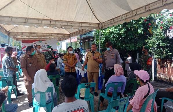 Wali Kota Sibolga Hadiri Vaksinasi Massal dan Bakti Sosial 31 Tahun Gelar AKABRI &rsquo;90